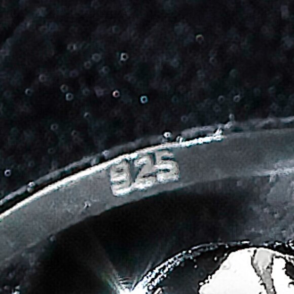 925 Sterling Silver Heart Ring, Everyday Layering Love Ring, Minimalist Ring - Picture 3 of 3